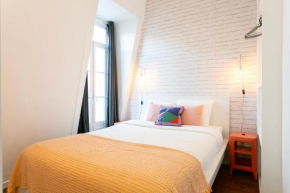 Cozy 1bdr penthouse with balcony!
